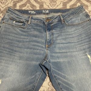 Midrise skinny ankle jeans